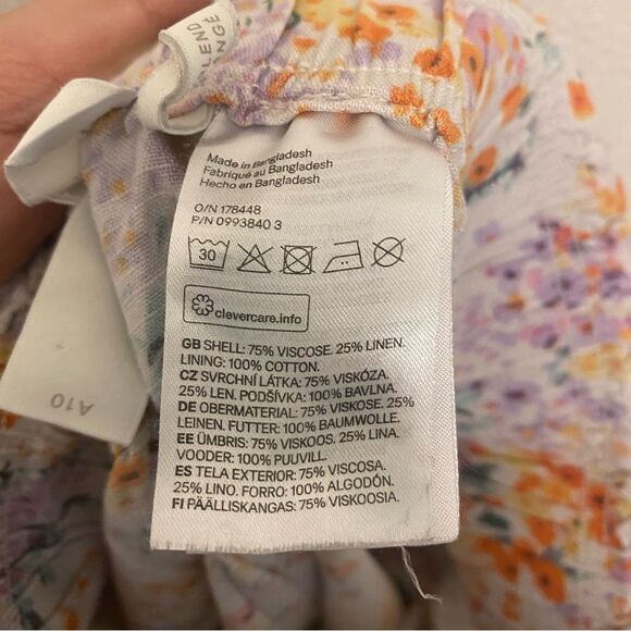 H&M Linen viscose Blend Pull On Shorts hi rise micro floral print pockets size M - Picture 11 of 12